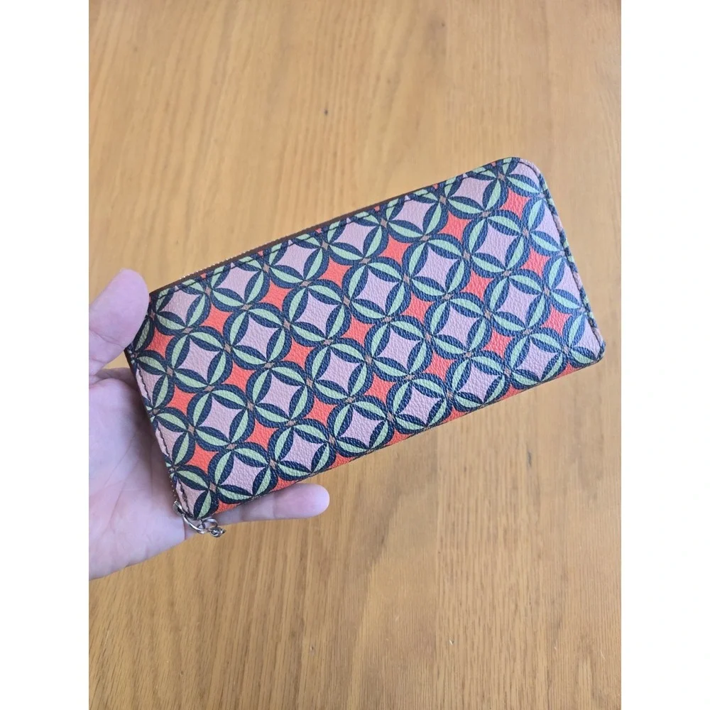 FOSSIL SYDNEY SIGNATURE ZIP CLUTCH WALLET WRISTLET Retro Funky Pattern
